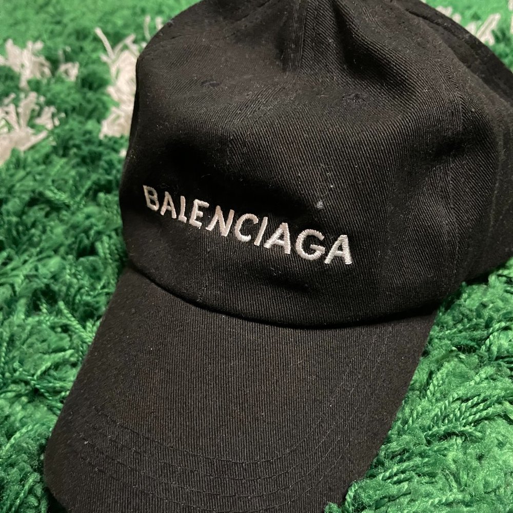 Balenciaga dad Hat